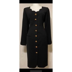 Jones New York Size 8 Black Lined Dress